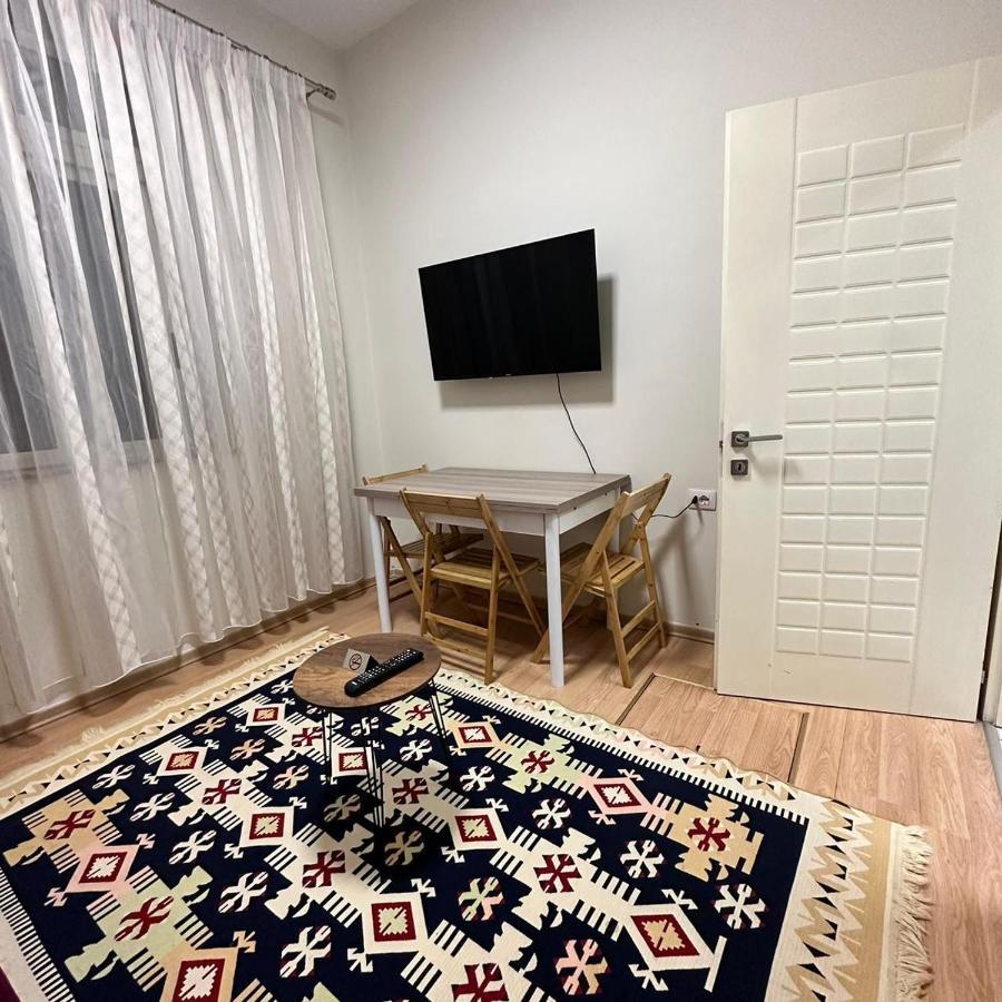 New Apartment In Bllok Tirana Esterno foto